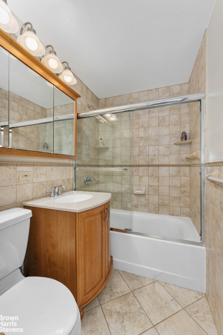 301 East 64th Street 16B Upper East Side New York NY 10065