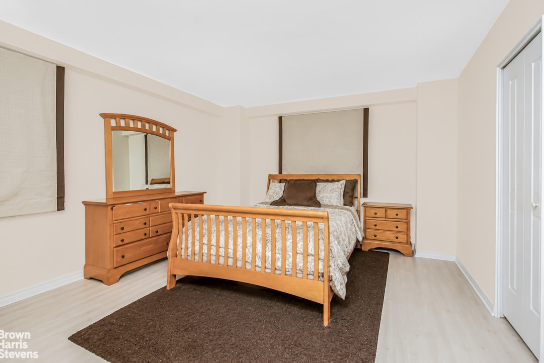 5900 Arlington Avenue 4G Riverdale Bronx NY 10471