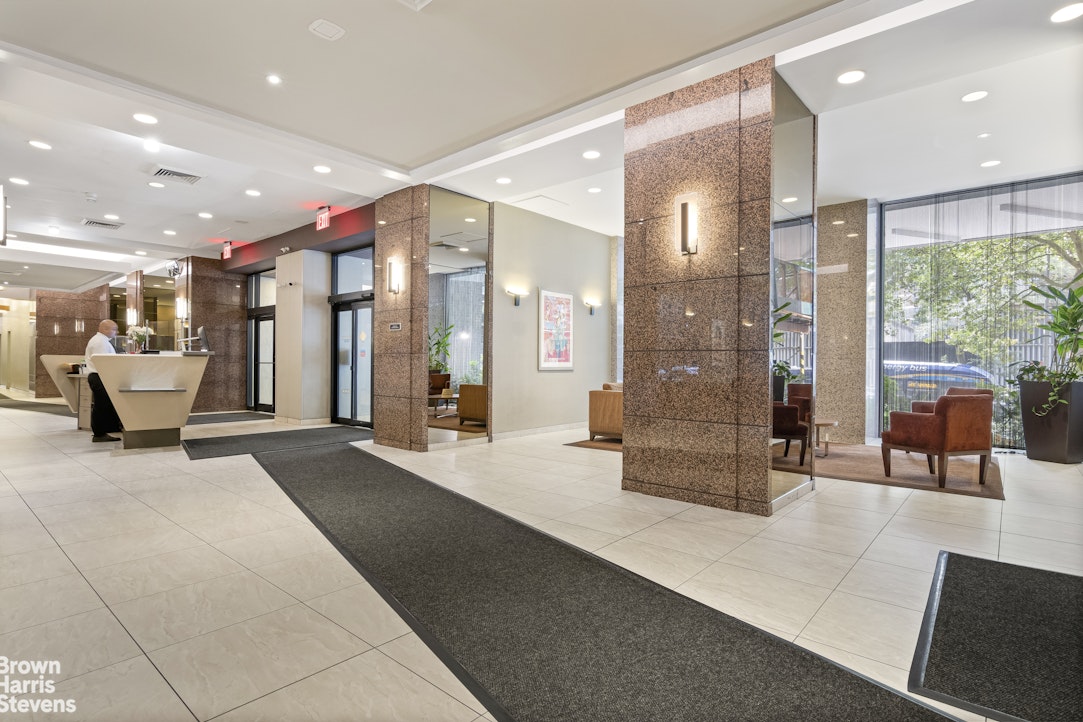 142 West End Avenue 5M Lincoln Square New York NY 10023