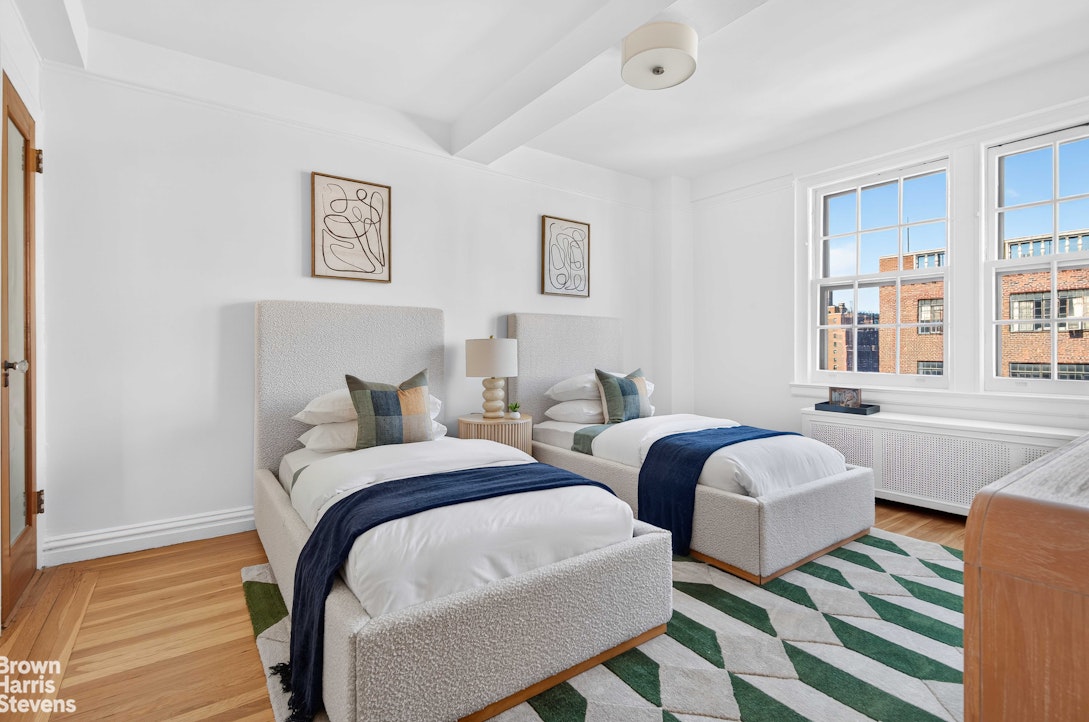 24 Monroe Place 11D Brooklyn Heights Brooklyn NY 11201