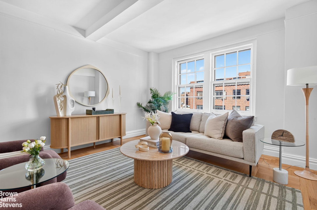 24 Monroe Place 11D Brooklyn Heights Brooklyn NY 11201