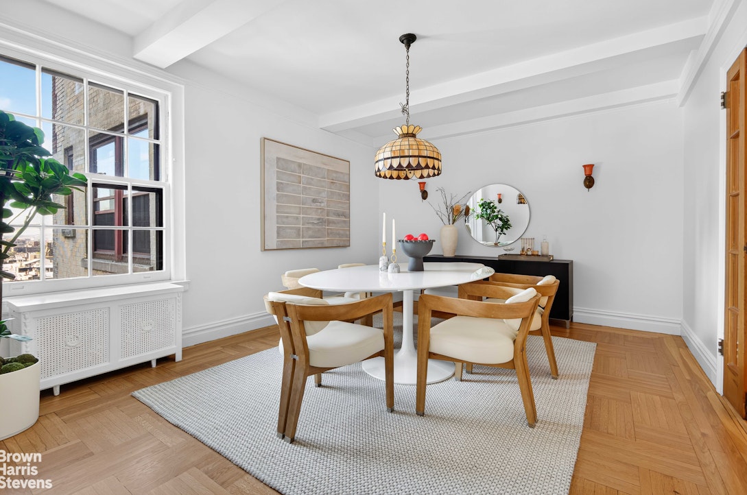 24 Monroe Place 11D Brooklyn Heights Brooklyn NY 11201