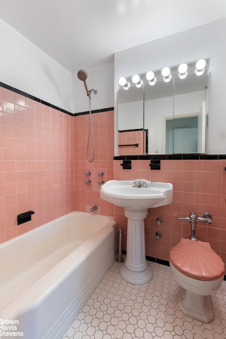 3135 Johnson Avenue 12C Spuyten Duyvil Bronx NY 10463