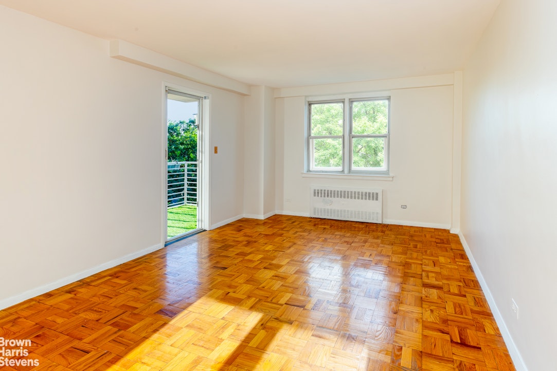 3135 Johnson Avenue 12C Spuyten Duyvil Bronx NY 10463