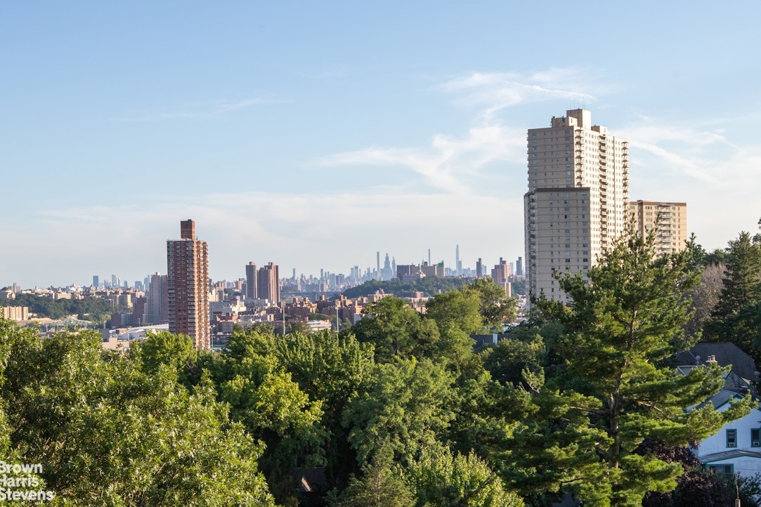 3135 Johnson Avenue 12C Spuyten Duyvil Bronx NY 10463