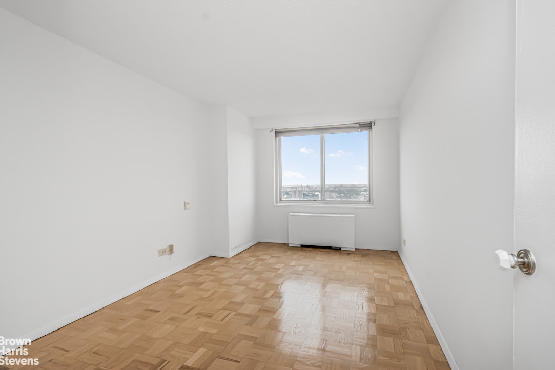 3333 Henry Hudson Parkway West 22C Riverdale Bronx NY 10463