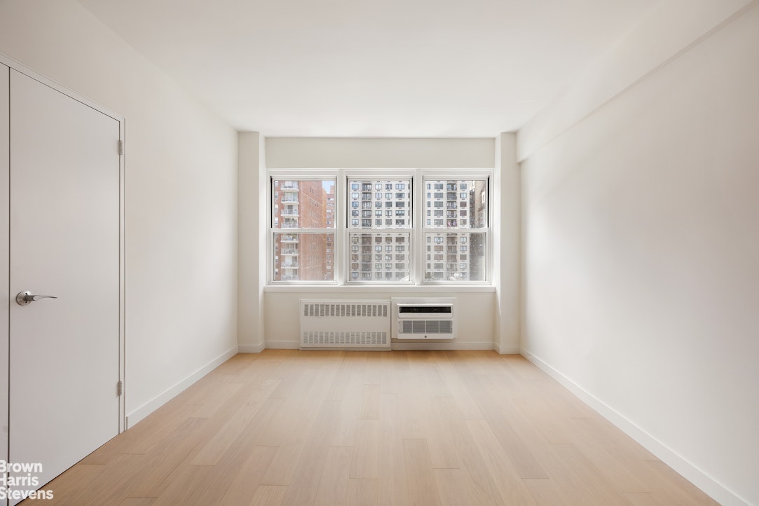 120 East 36th Street Murray Hill New York NY 10016