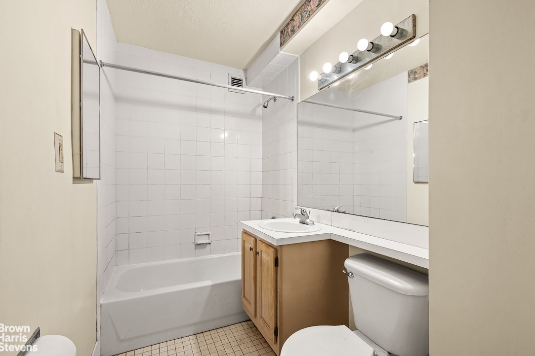 1919 Madison Avenue 614 East Harlem New York NY 10035