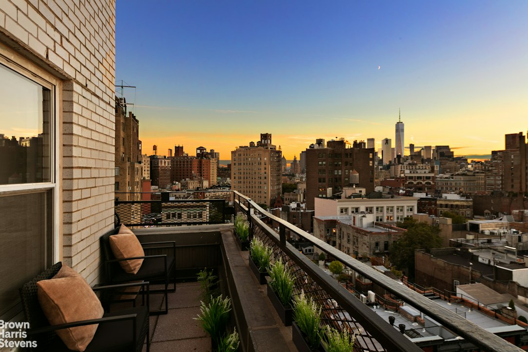 33 Greenwich Avenue 12B Greenwich Village New York NY 10014