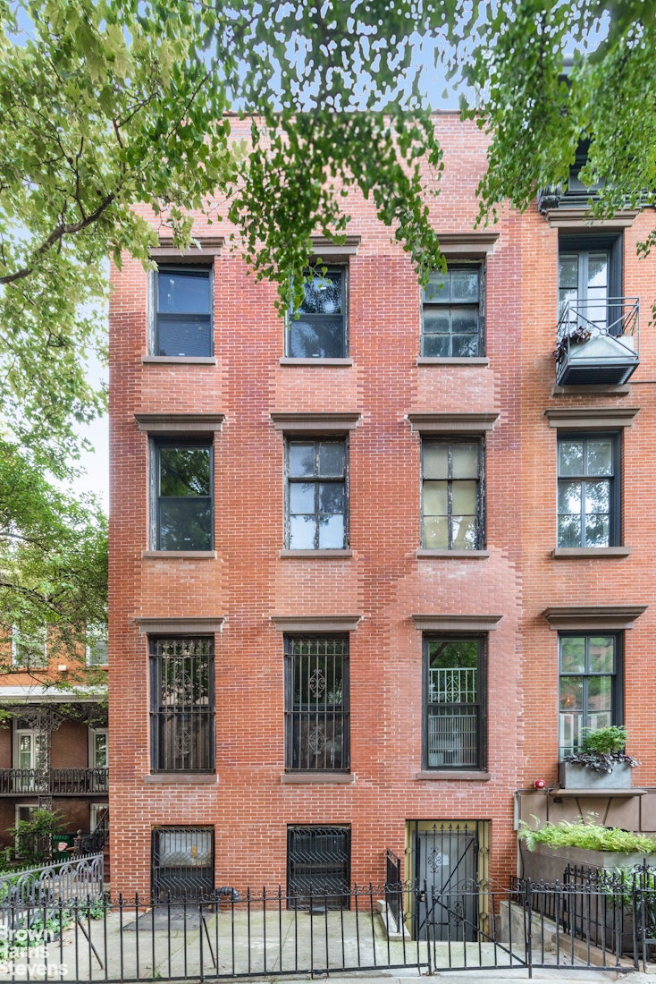 324 East 18th Street Gramercy Park New York NY 10003