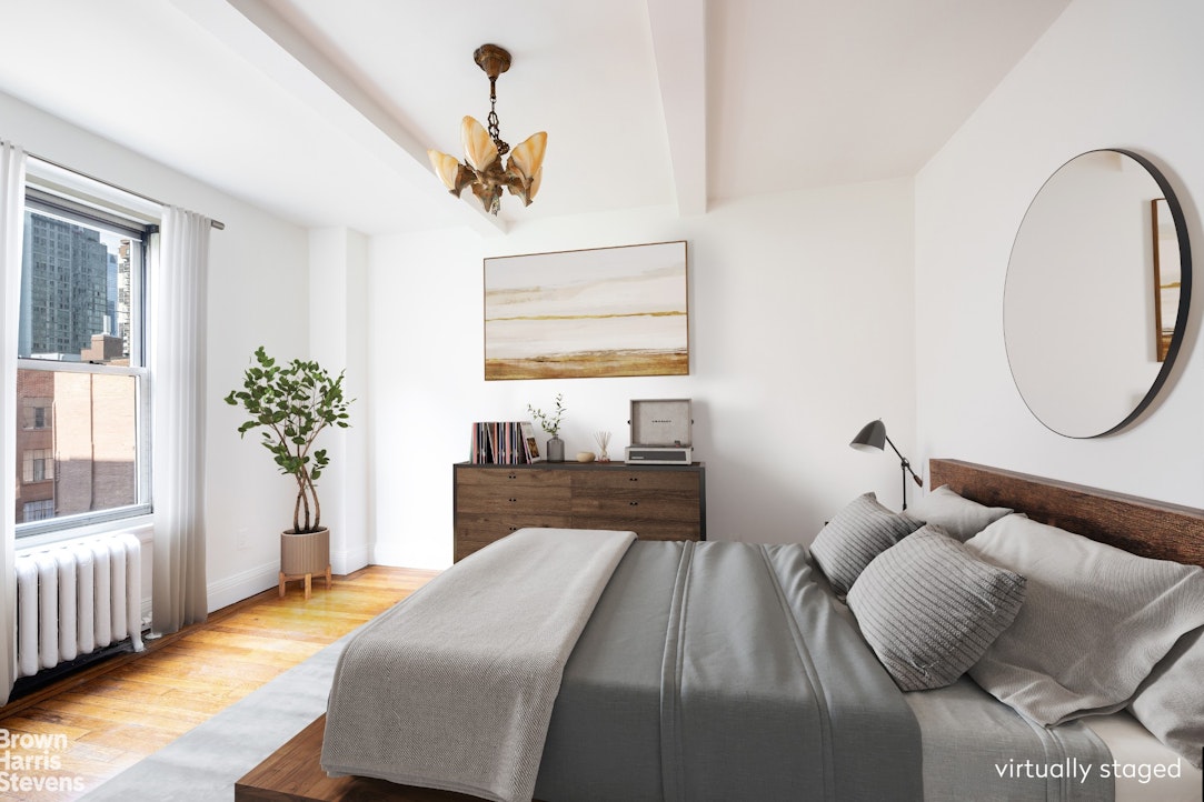 325 West 45th Street 601 Clinton New York NY 10036