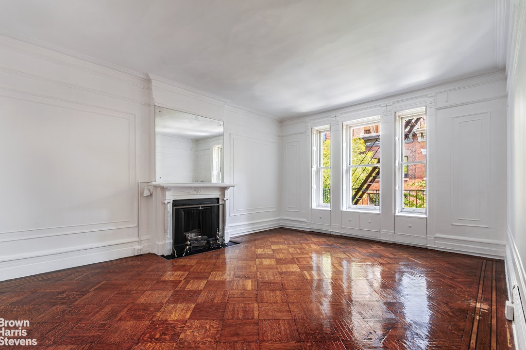 50 West 9th Street 3D Greenwich Village New York NY 10011