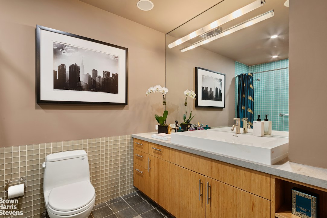 135 West 4th Street PHE Greenwich Village New York NY 10012