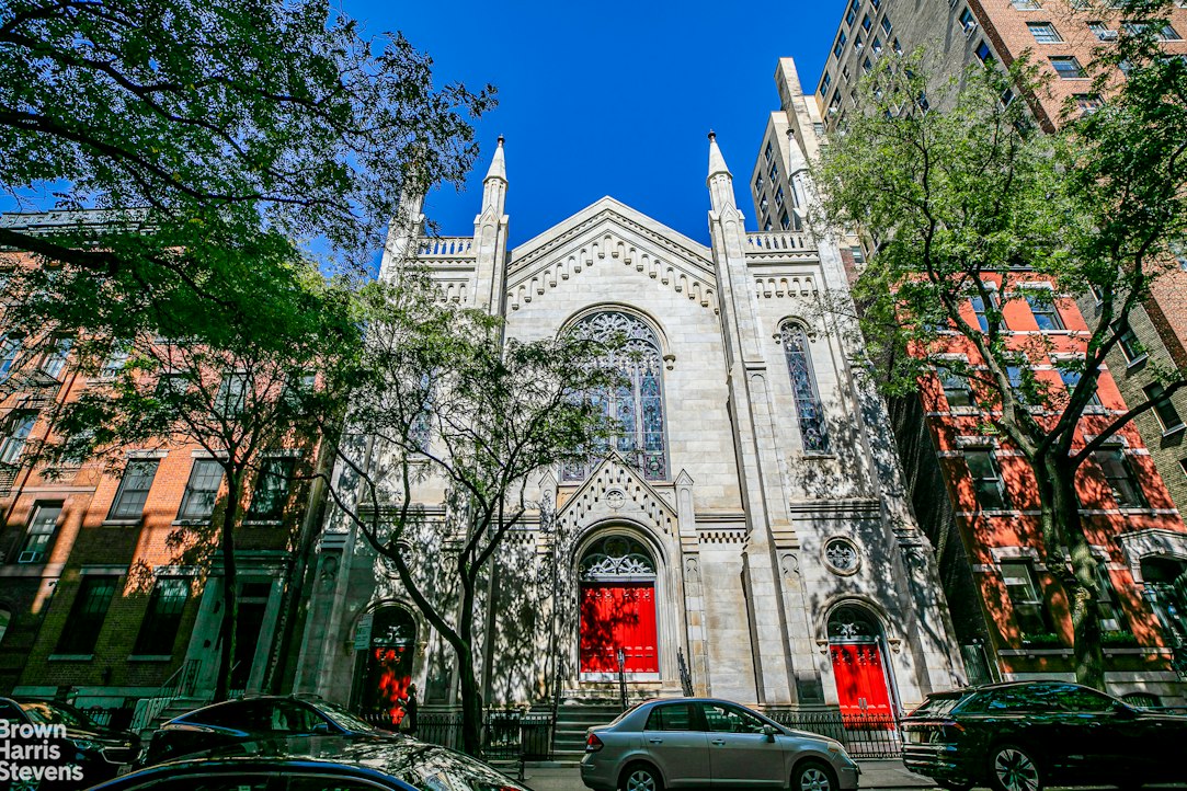135 West 4th Street PHE Greenwich Village New York NY 10012