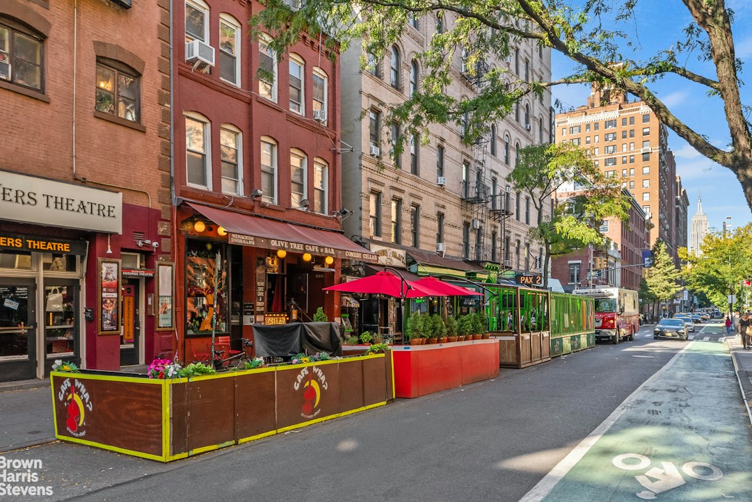 135 West 4th Street PHE Greenwich Village New York NY 10012