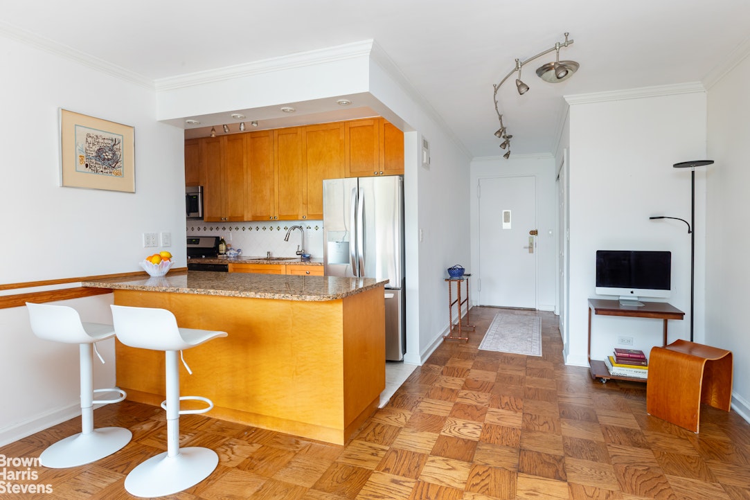 205 West End Avenue Lincoln Square New York NY 10023