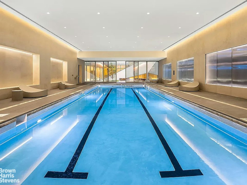 121 East 22nd Street Gramercy Park New York NY 10010