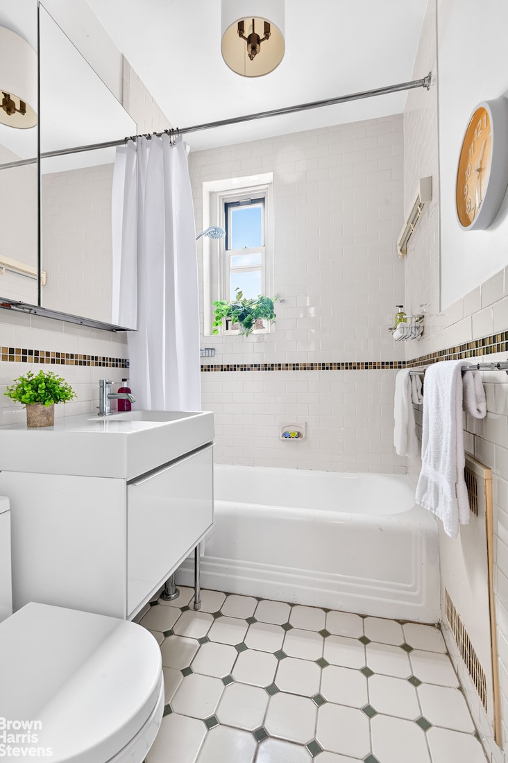 145 Hicks Street B57 Brooklyn Heights Brooklyn NY 11201