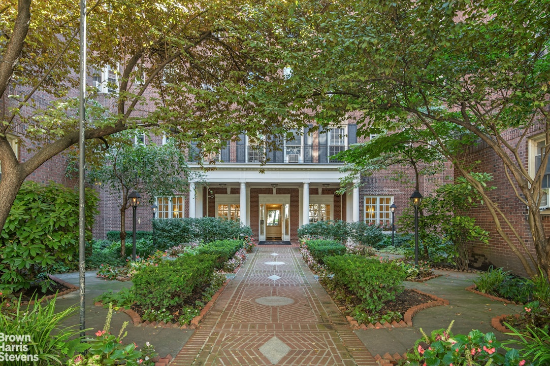145 Hicks Street B57 Brooklyn Heights Brooklyn NY 11201