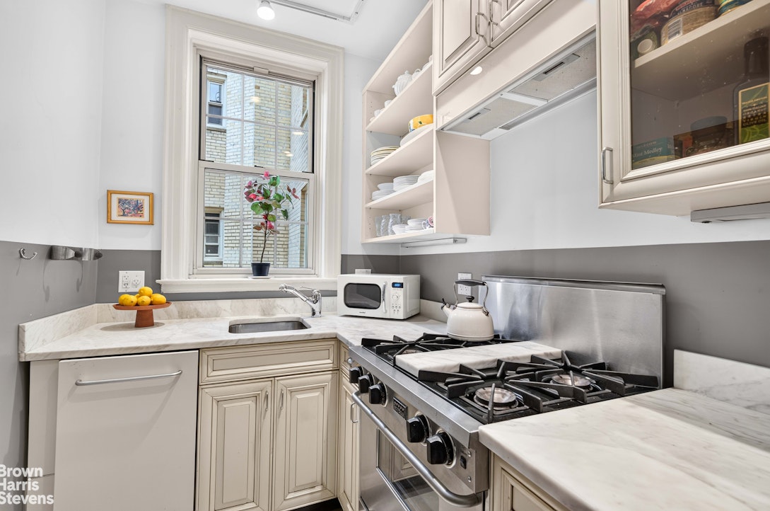 145 Hicks Street B57 Brooklyn Heights Brooklyn NY 11201