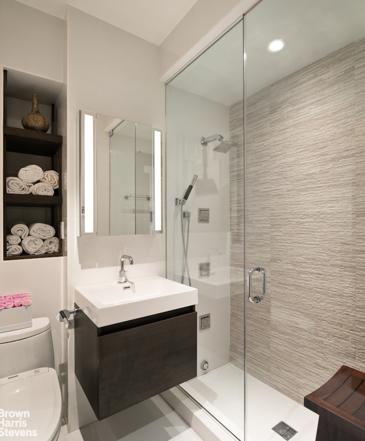 11 East 92nd Street 1 Carnegie Hill New York NY 10128