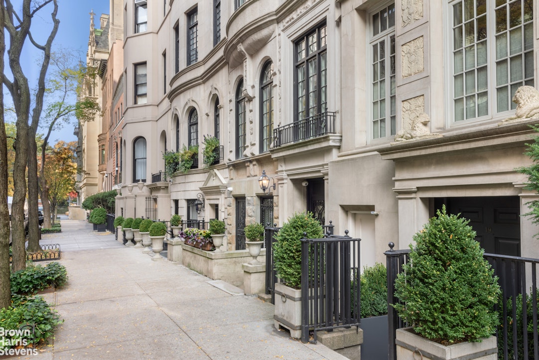11 East 92nd Street 1 Carnegie Hill New York NY 10128