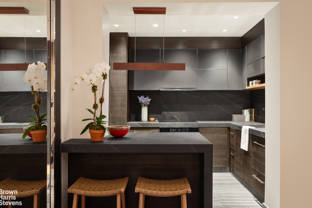 11 East 92nd Street 1 Carnegie Hill New York NY 10128