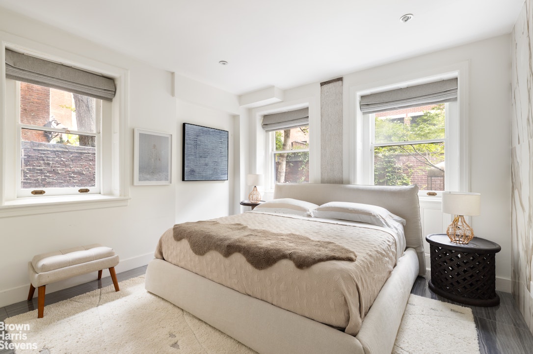 11 East 92nd Street 1 Carnegie Hill New York NY 10128