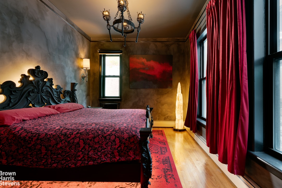 247 West 102nd Street 3 Upper West Side New York NY 10025