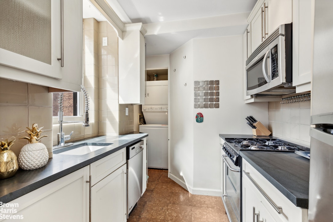 111 East 75th Street 9A Upper East Side New York NY 10021