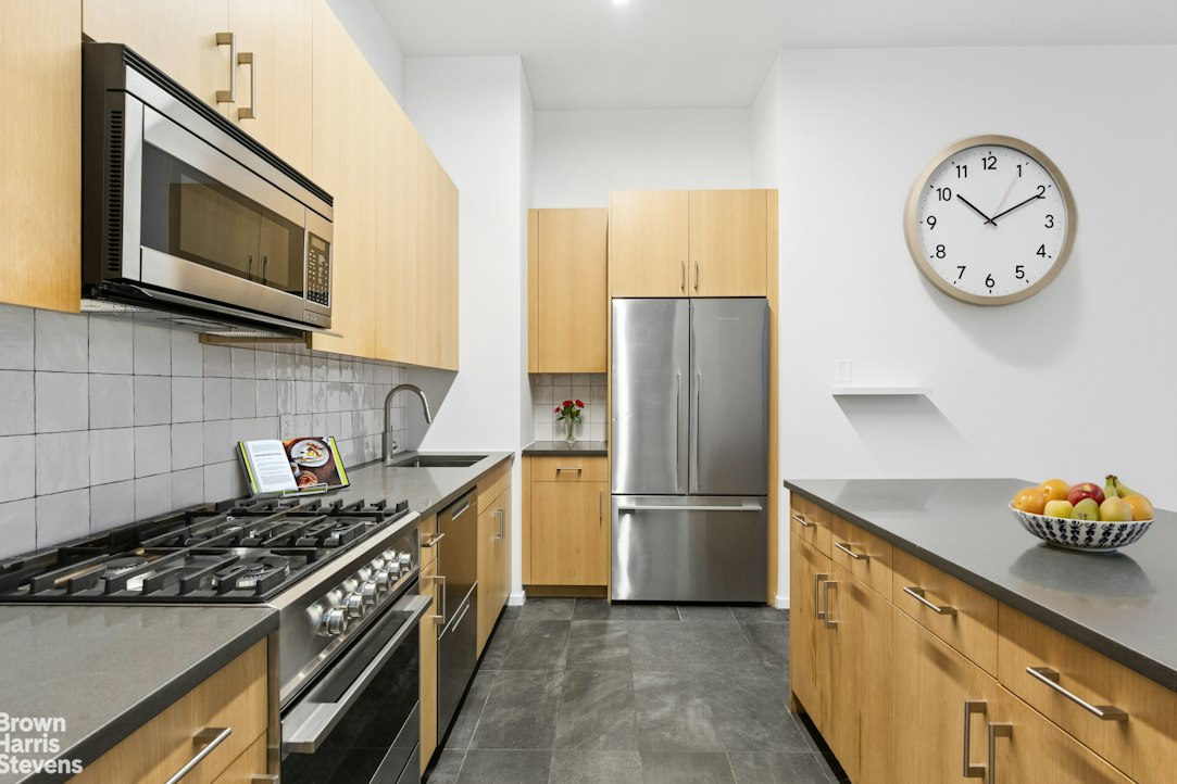 252 Seventh Avenue 8S Chelsea New York NY 10001