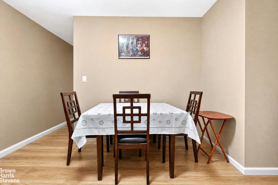 1020 Grand Concourse 10V Concourse Bronx NY 10451
