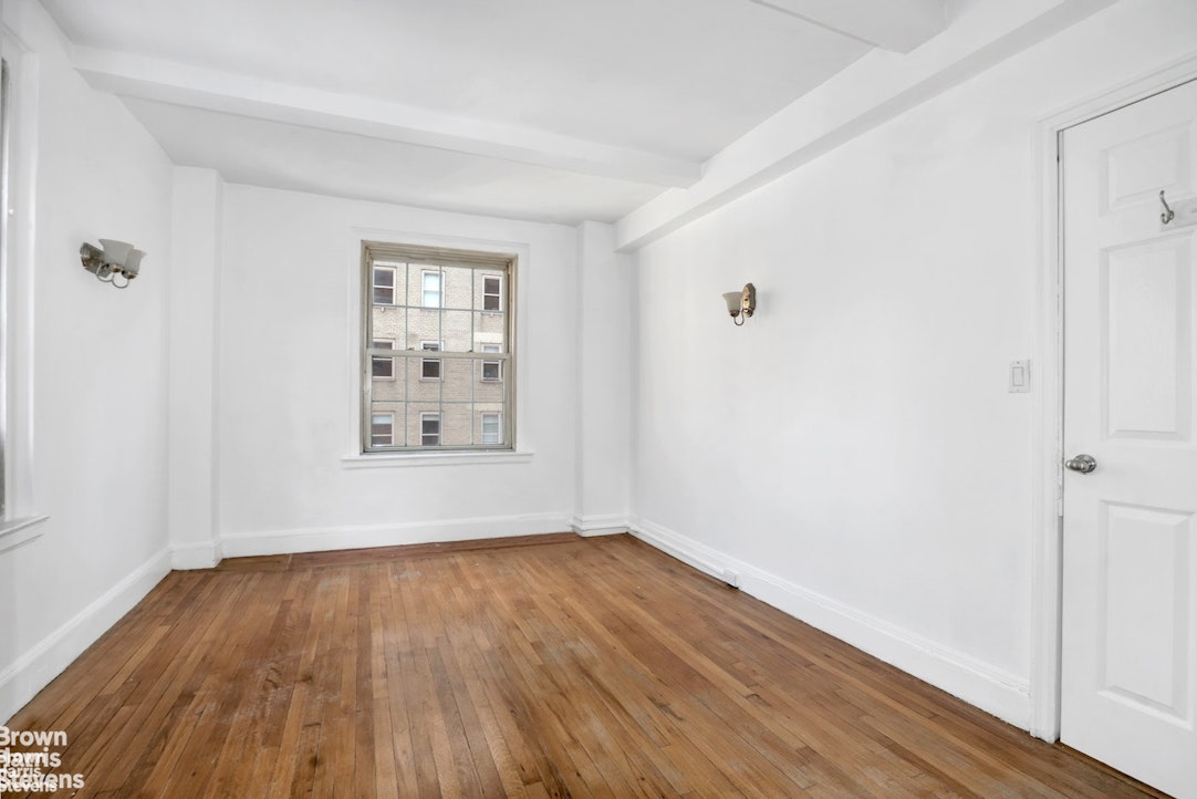 16 Park Avenue 10B Murray Hill New York NY 10016