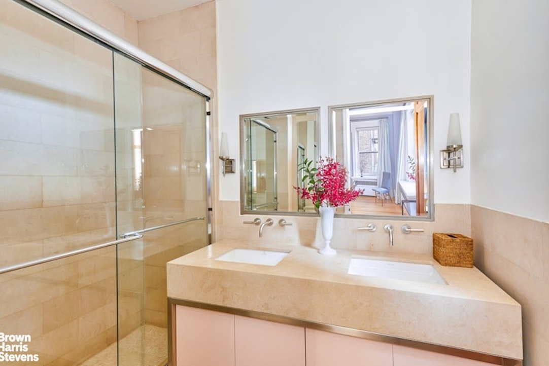 525 Park Avenue 7AB Upper East Side New York NY 10065