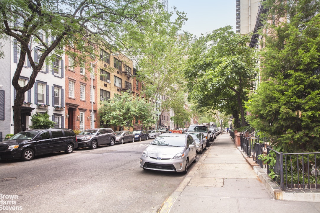 251 East 32nd Street 7F Kips Bay New York NY 10016