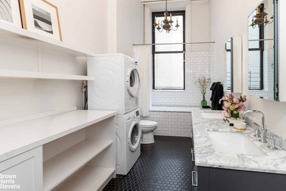 39 Worth Street 2E Tribeca New York NY 10013