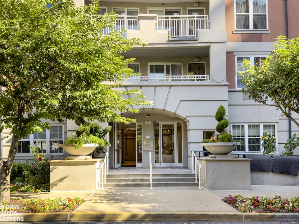 65 Oceana Drive East 3F Brighton Beach Brooklyn NY 11235