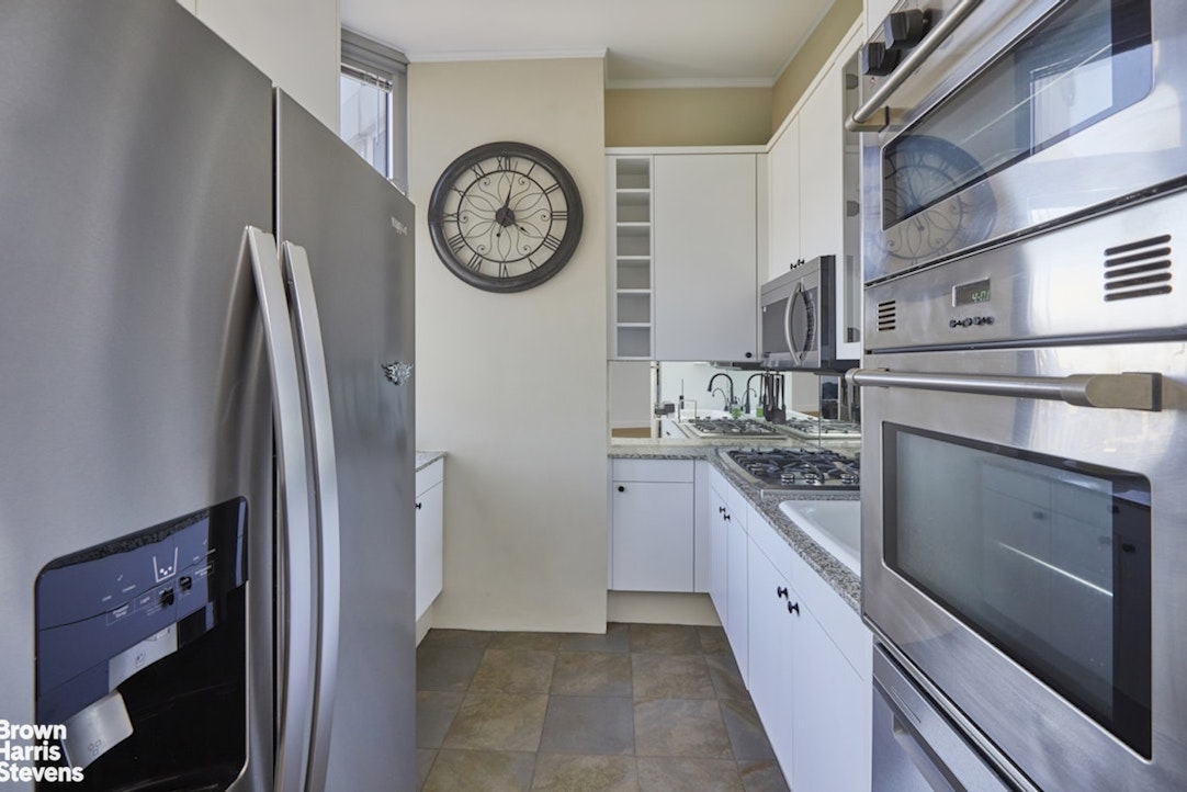 200 East 32nd Street 32A Kips Bay New York NY 10016