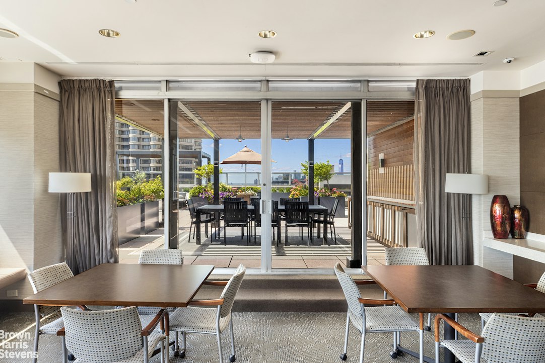 300 East 40th Street 19V Murray Hill New York NY 10016