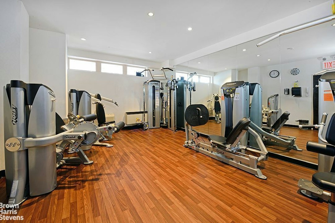 300 East 40th Street 19V Murray Hill New York NY 10016