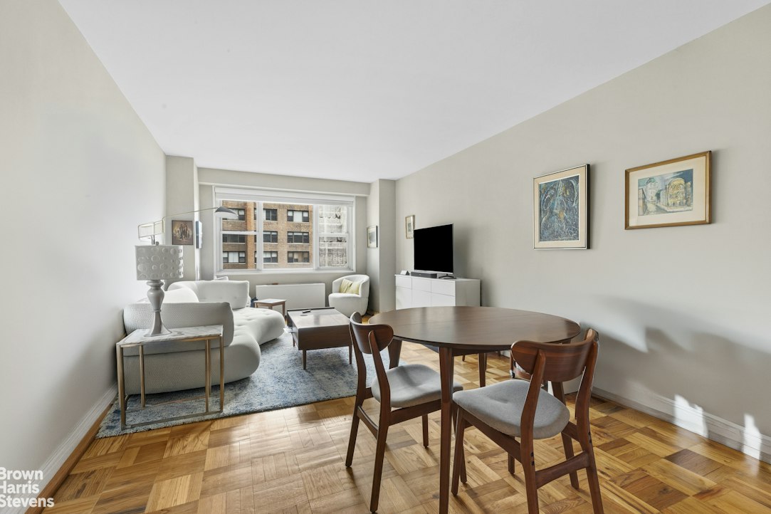 300 East 40th Street 19V Murray Hill New York NY 10016