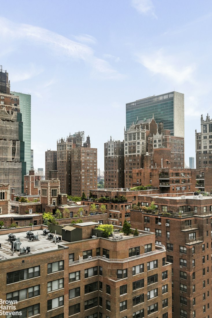 300 East 40th Street 19V Murray Hill New York NY 10016