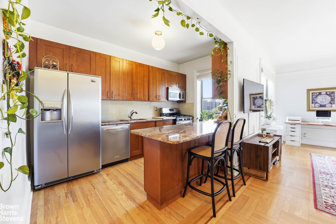 277 Washington Avenue 6D Clinton Hill Brooklyn NY 11205