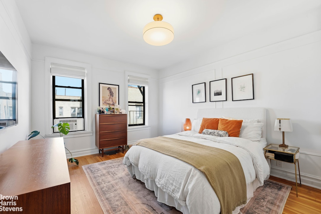 277 Washington Avenue 6D Clinton Hill Brooklyn NY 11205
