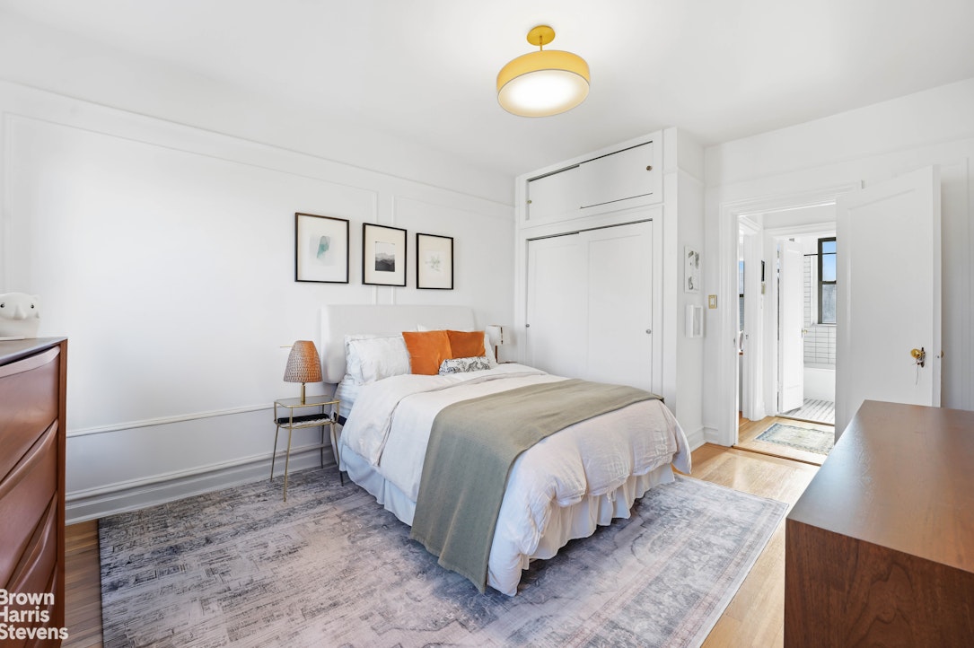 277 Washington Avenue 6D Clinton Hill Brooklyn NY 11205