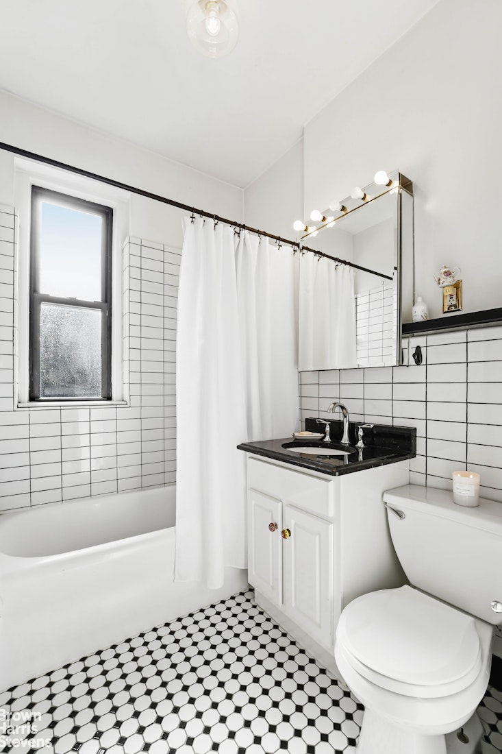 277 Washington Avenue 6D Clinton Hill Brooklyn NY 11205