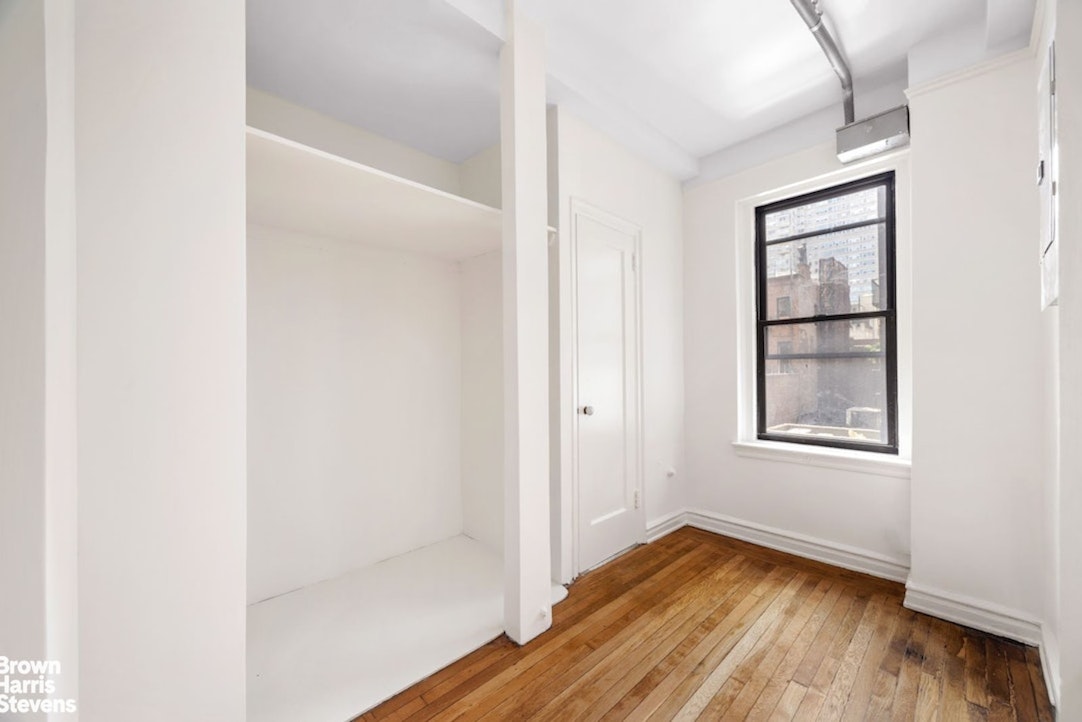 142 East 71st Street 4A Upper East Side New York NY 10021
