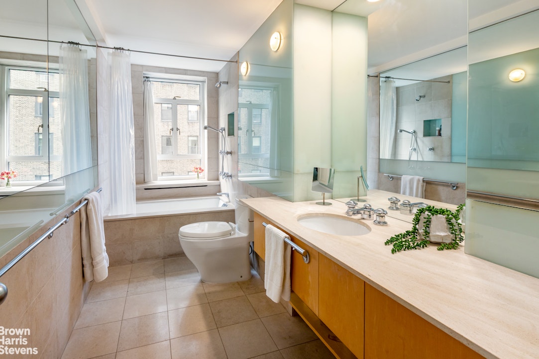19 East 88th Street Carnegie Hill New York NY 10128