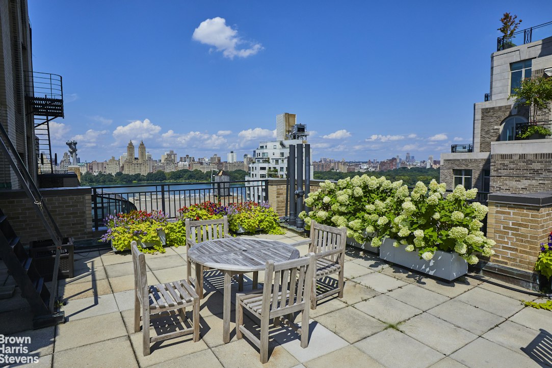 19 East 88th Street Carnegie Hill New York NY 10128