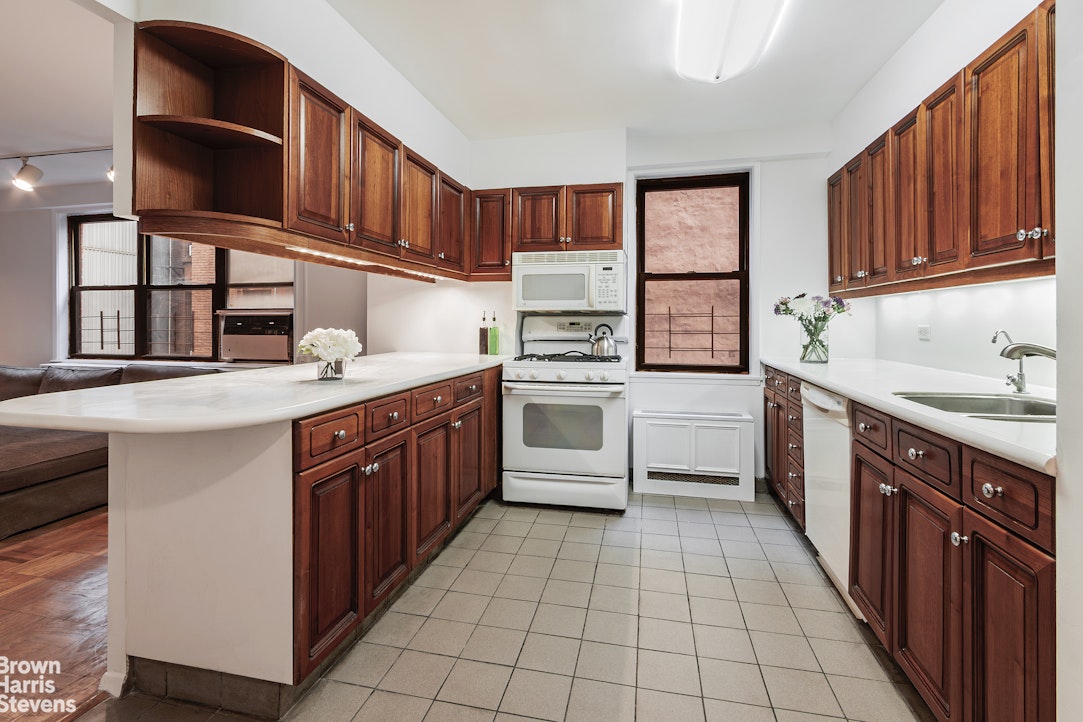 330 Third Avenue Kips Bay New York NY 10010